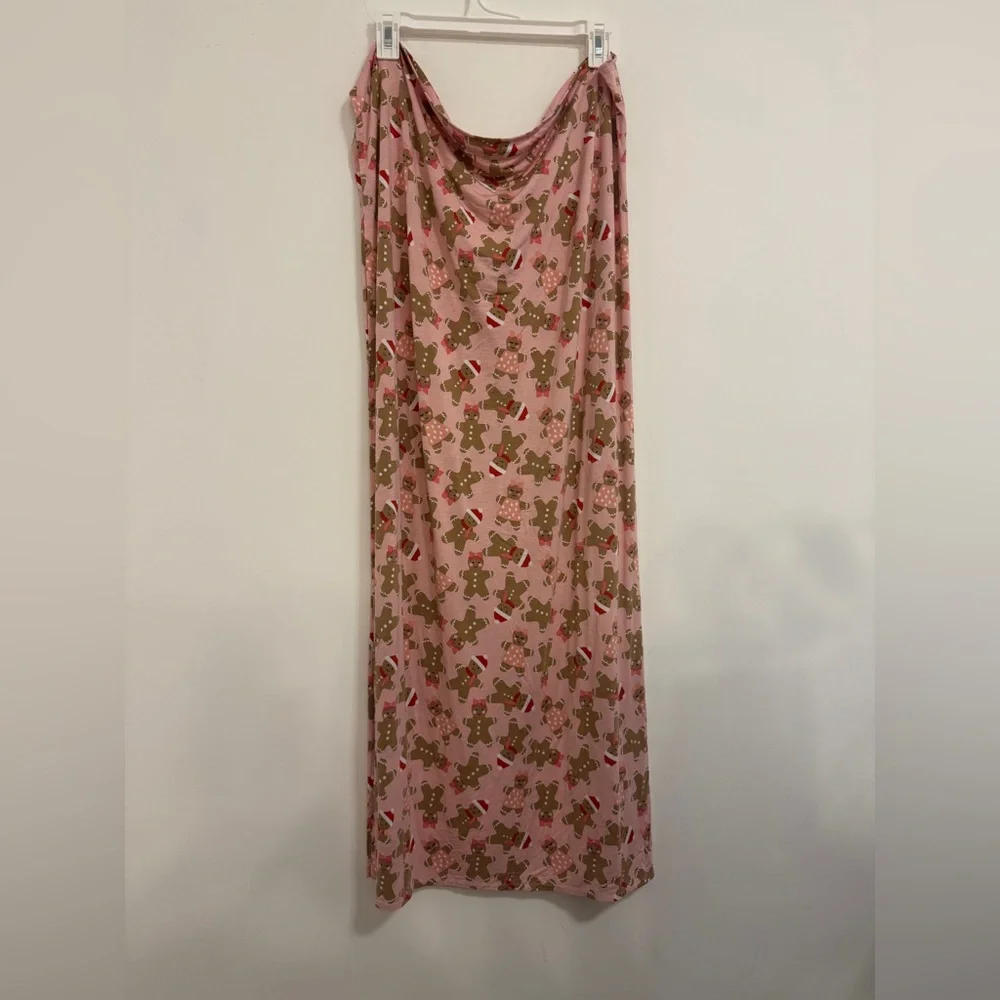 Little Sleepies Pink Gingerbread Print Swaddle Blanket